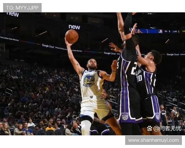 NBA猛龙与勇士激战正酣双方球员表现精彩引发球迷热议